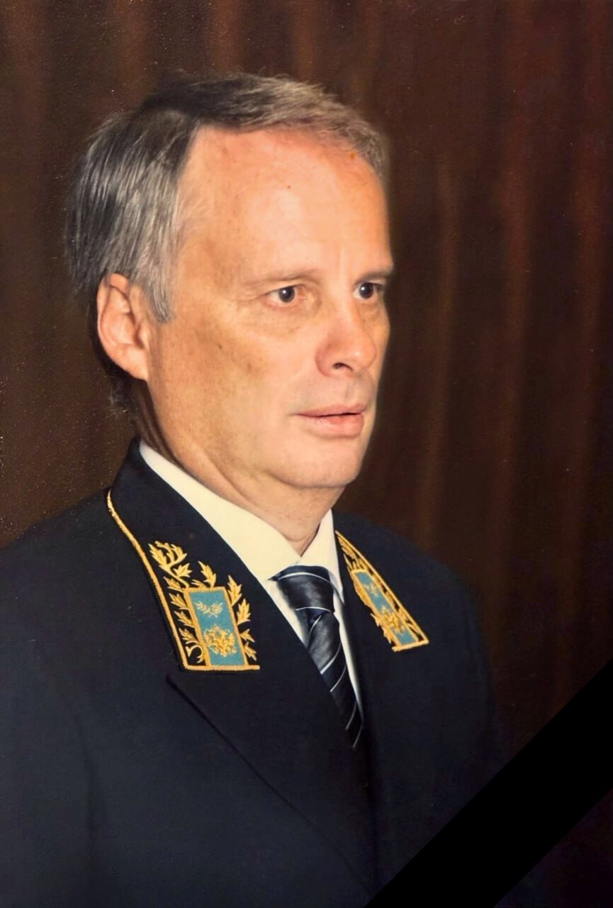 Скончался Чрезвычайный и Полномочный Посол России Александр Калугин 