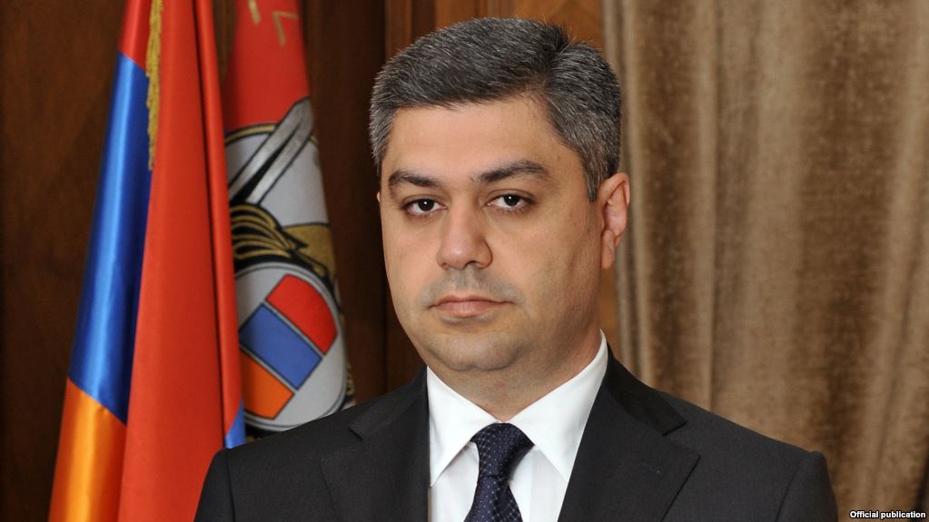 Глава СНБ Армении о своей публичности 
