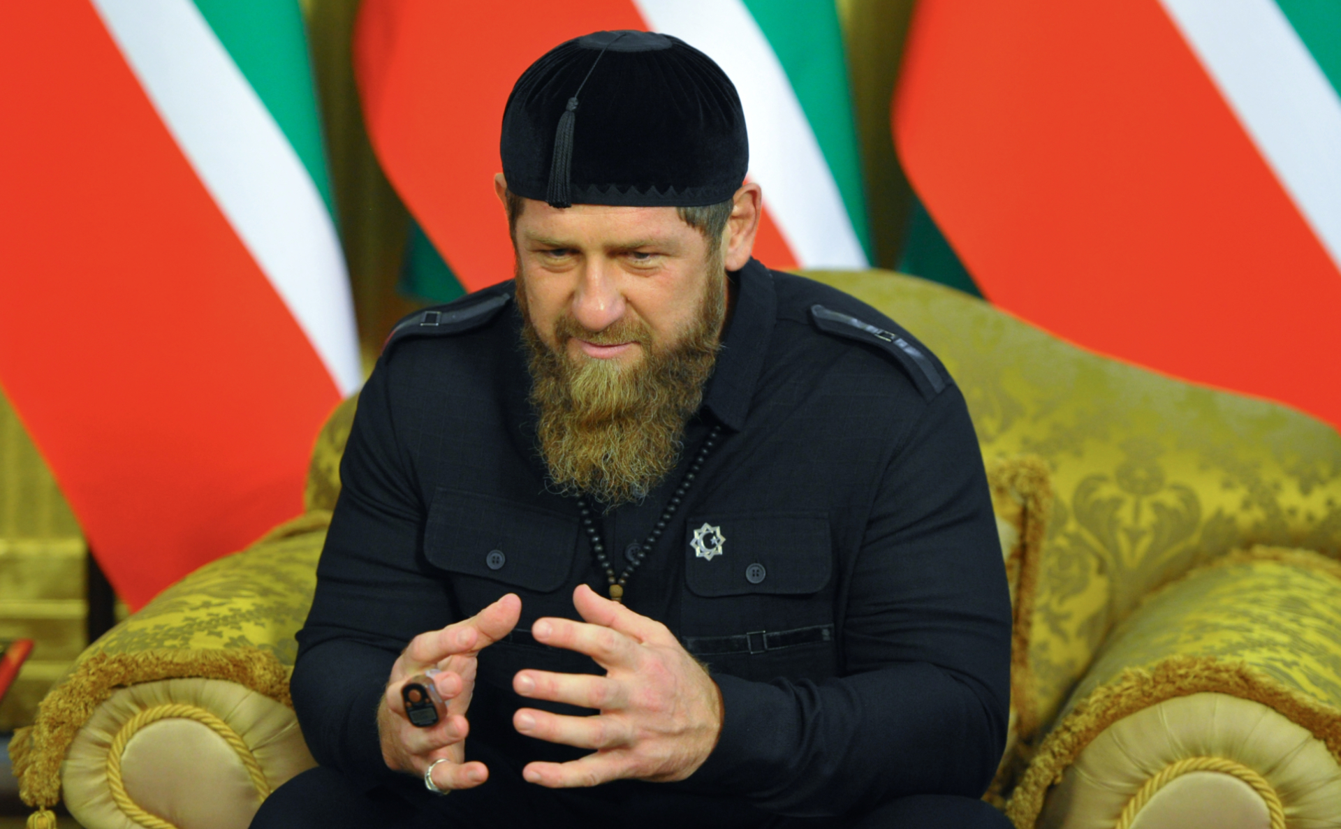 Кадыров серьезно болен? Чеченские чиновники пообещали умереть за Кадырова в ответ на интернет-слухи об участии в заговоре против него  
