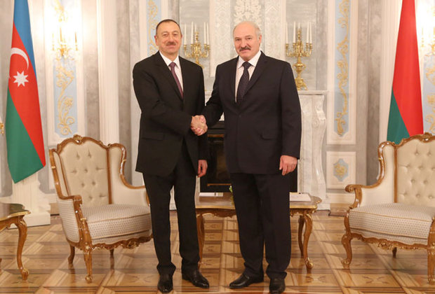 Алиев по итогам переговоров с Лукашенко: Беларусь готовится поставить в Азербайджан новую партию военной техники 