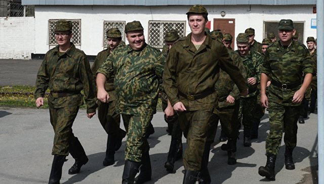 Путин подписал указ о призыве на военные сборы в 2018 году граждан из запаса 