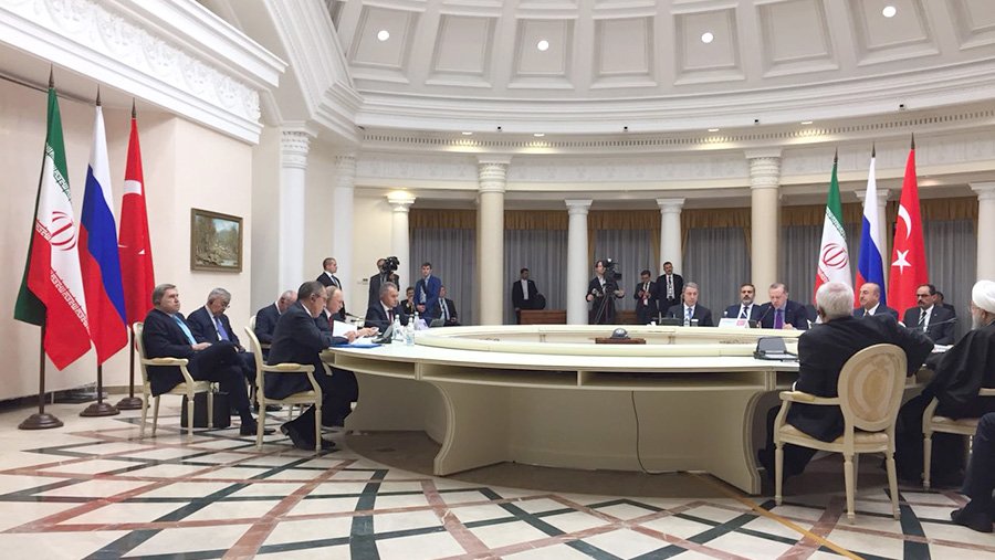 Трехсторонние консультации России, Турции и Ирана начались в Сочи 