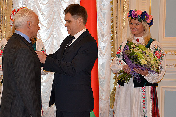 Спиваков отказался от ордена, которым его наградил Лукашенко 