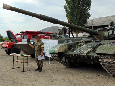 В Армении проведены показательные учения с демонстрацией вооружений и военной техники 