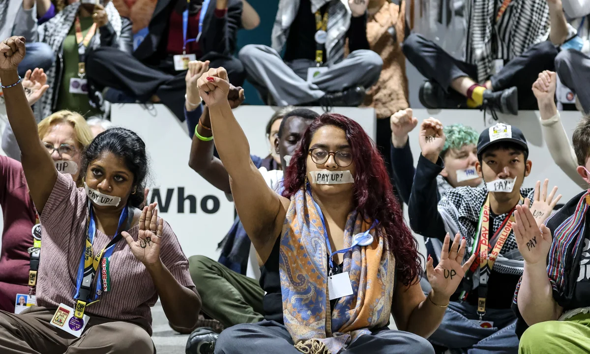 The Guardian: Индия резко раскритиковала подписанный в Баку документ 