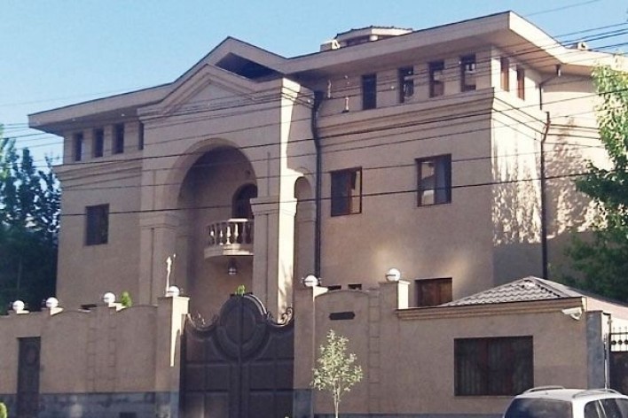 Помощник премьер-министра Армении: Материалы сообщения по имуществу мэра Еревана переданы СНБ 