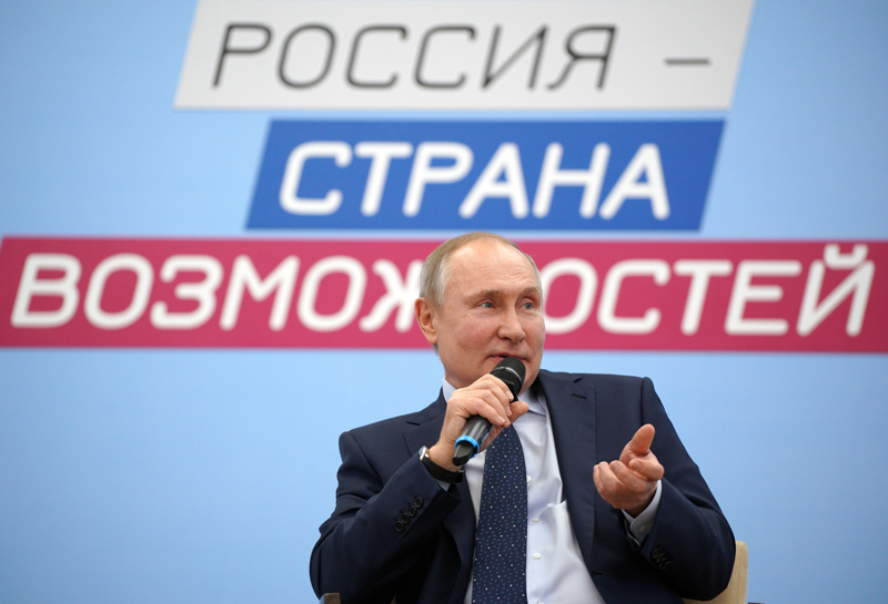 Путин об ушедших с российского рынка иностранных компаниях: "Свято место пусто не бывает" 