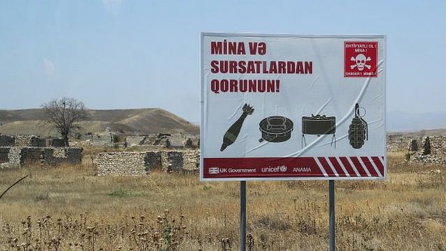 В Баку заявили, что Ереван передал карты минных полей за 3 дня до решения суда ООН 