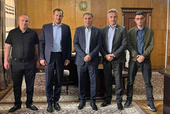Глава общины Варденис принял делегацию, возглавляемую депутатом Европарламента Эриком Земуром 