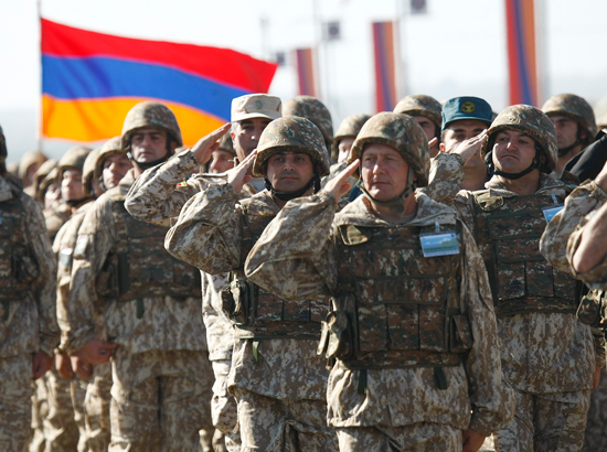 Контрактникам армянской армии запрещено участвовать в свадьбах и похоронах 