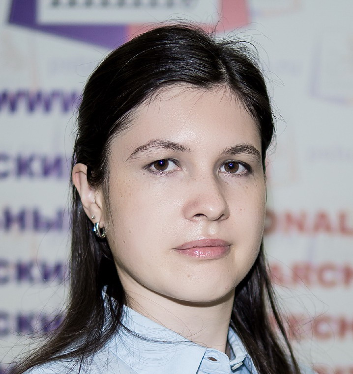 Елизавета Елькина. Под солнцем, где янтарный виноград 