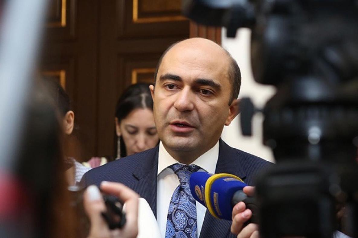 Глава парламентской оппозиционной фракции: ОДКБ должен выступать с адресными заявлениями 