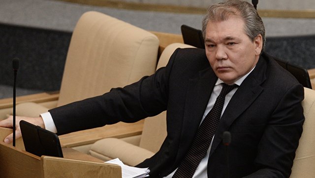СМИ: Делегация комитета Госдумы РФ находится в Ереване 