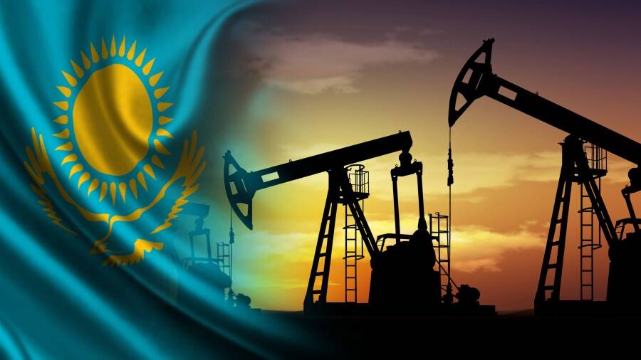Казахстан подтвердил желание поставлять нефть в обход России 