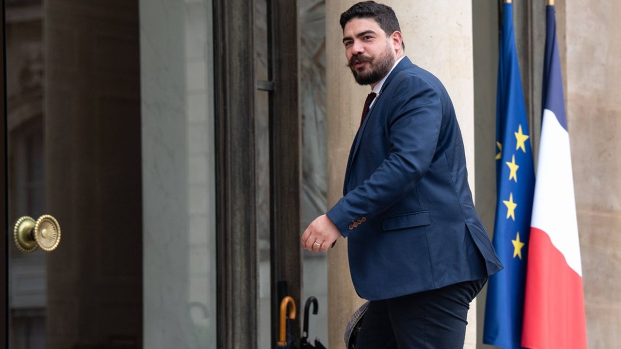 Министром жилищного строительства Франции стал этнический армянин  