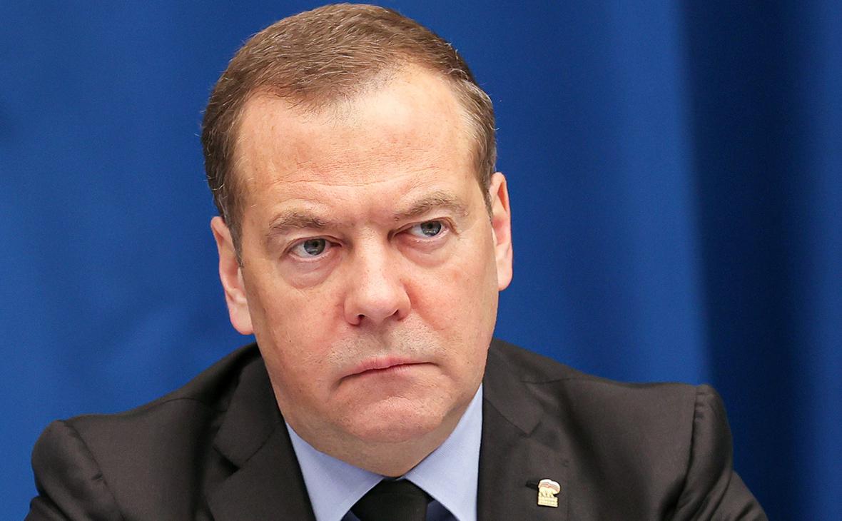 Медведев назвал победу России гарантией предотвращения ядерной войны 