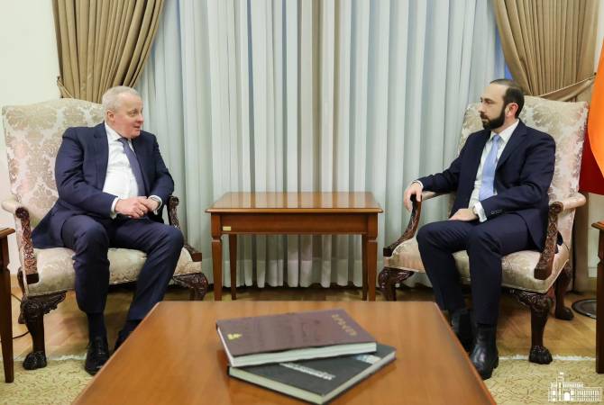 Арарат Мирзоян и Сергей Копыркин обсудили вопросы армяно-российских отношений 
