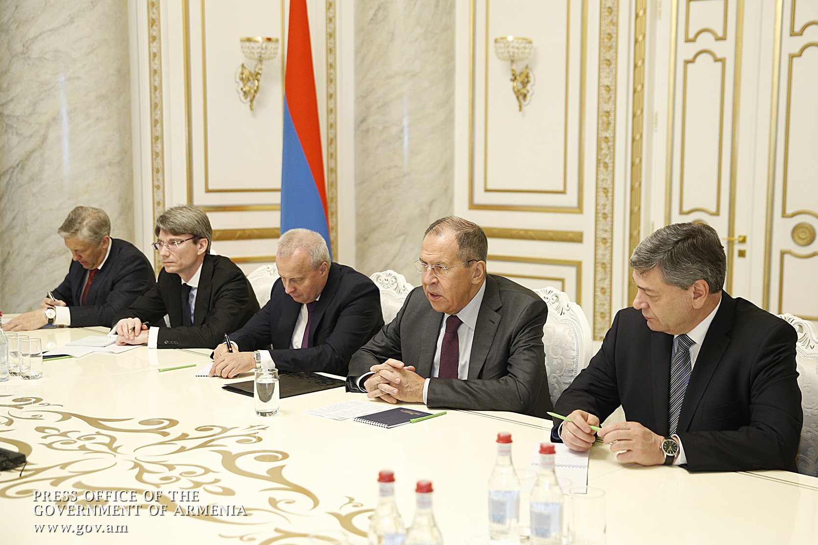 Сергей Лавров: Без согласия народа Карабаха никакие договоренности оформить будет невозможно 