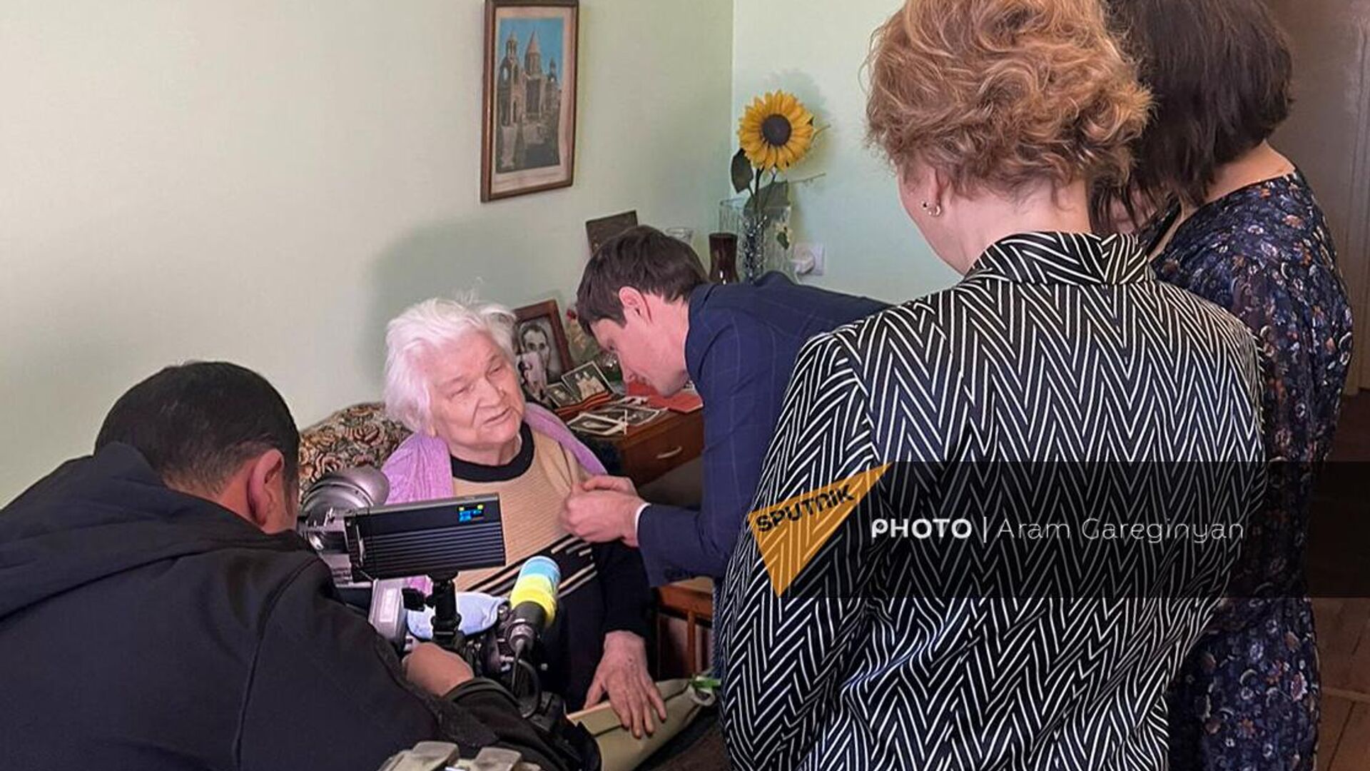 Еще одна жительница блокадного Ленинграда - Варвара Васильева получила в Ереване награду много лет спустя 