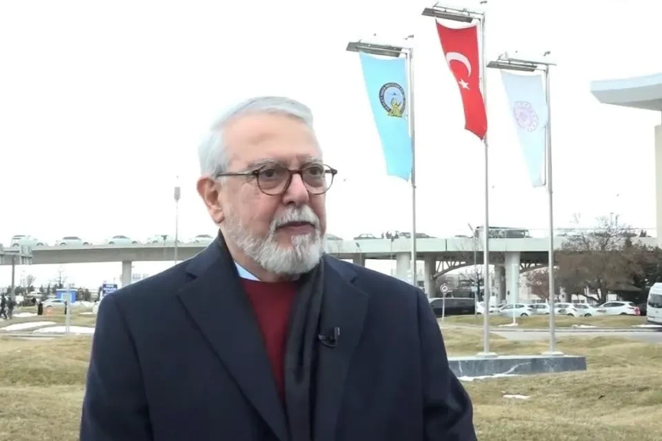 Сердар Кылыч об открытии железной дороги Ахалкалаки-Карс для Армении 