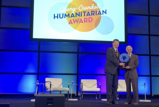 Американский офтальмолог армянского происхождения удостоен Гуманитарной премии Чанга-Крэндалла 2022 года 
