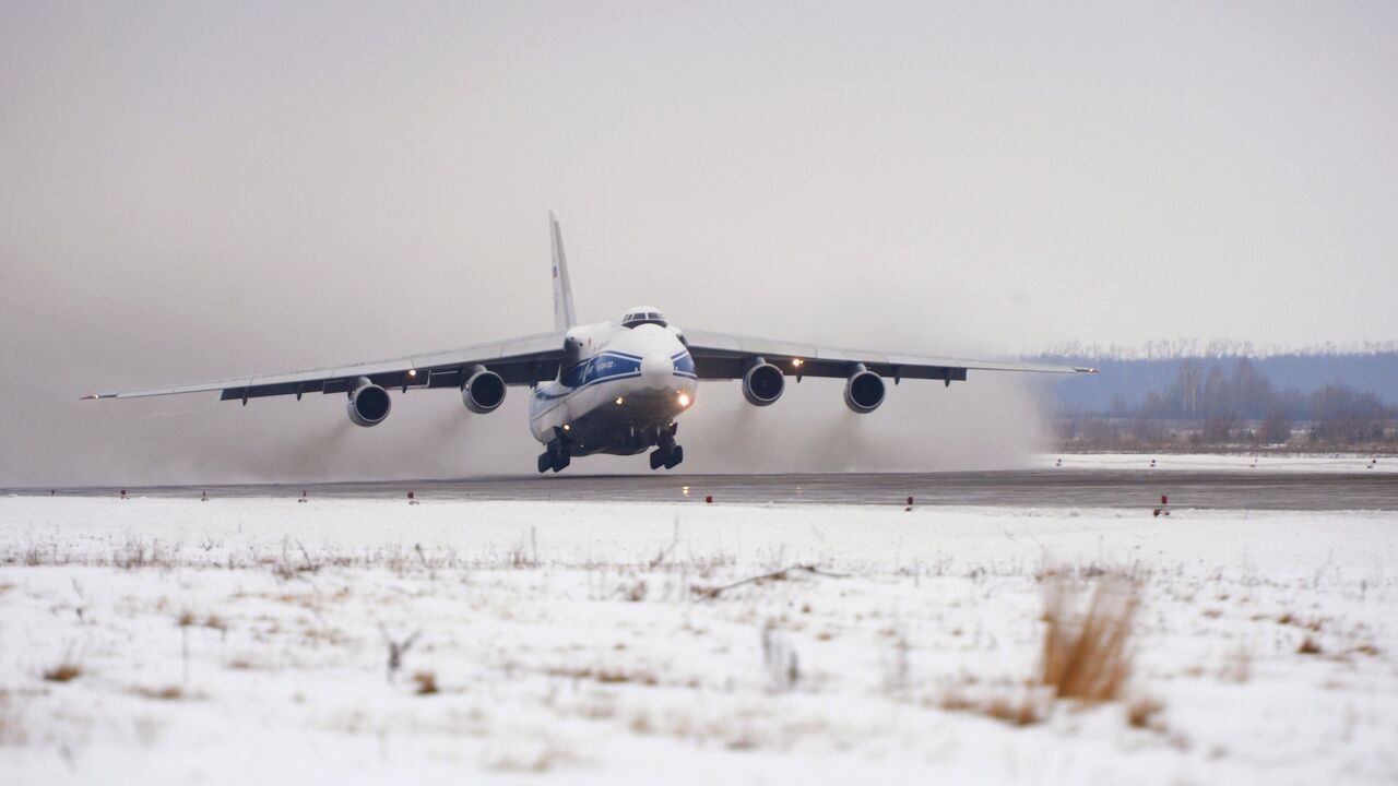 Российские фирмы смогут платить за самолеты иностранным кредиторам в рублях 