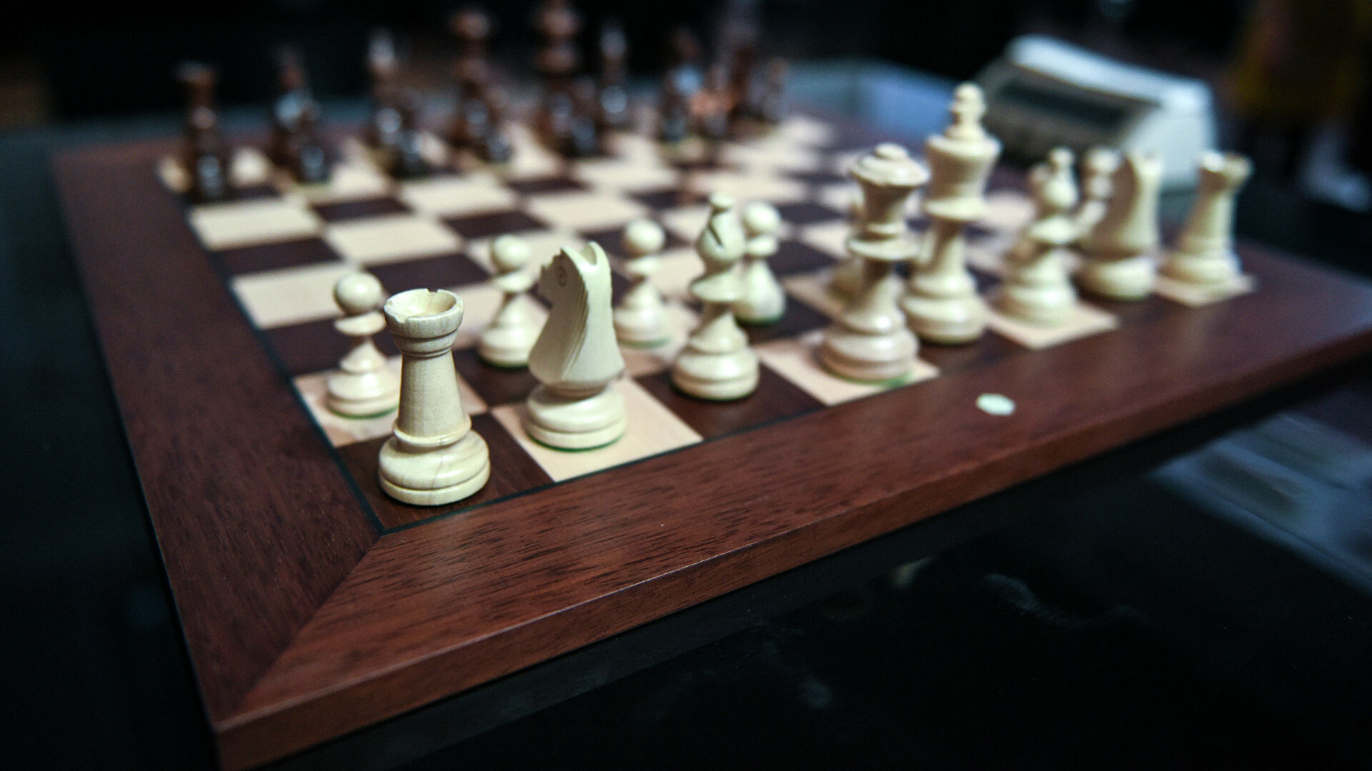 ФИДЕ объявила об отстранении шахматных сборных России и Беларуси 