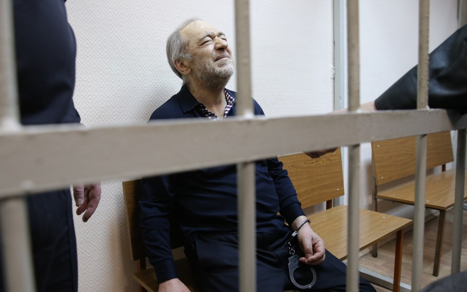 «Коммерсантъ»: Левона Айрапетяна отравили 