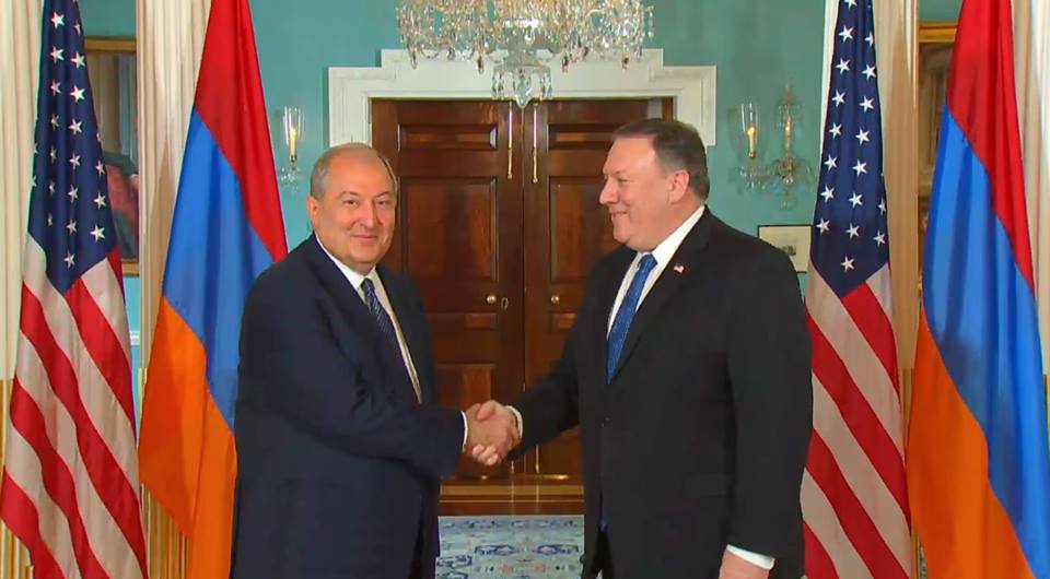 Госсекретарь США Майк Помпео провел встречу с президентом Армении Арменом Саркисяном 