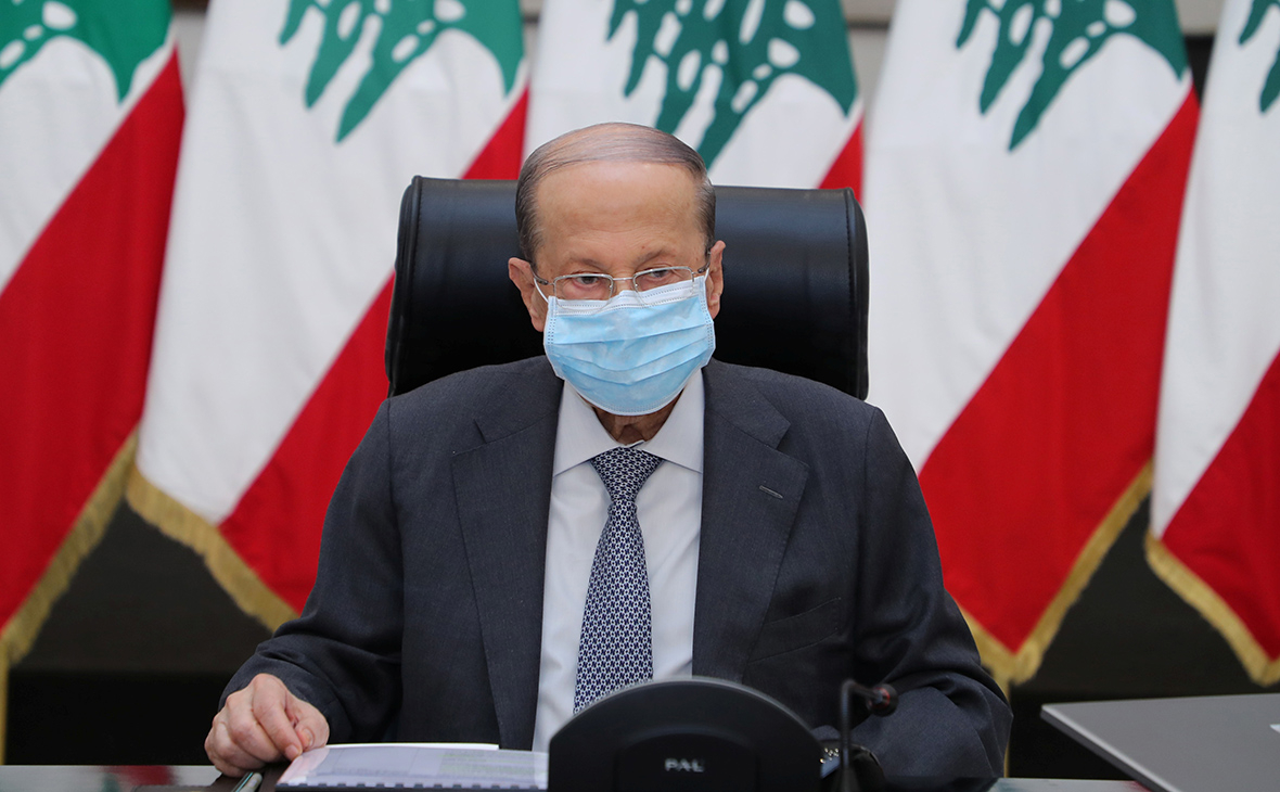 Президент Ливана обратился за помощью к миру для восстановления главного порта столицы 