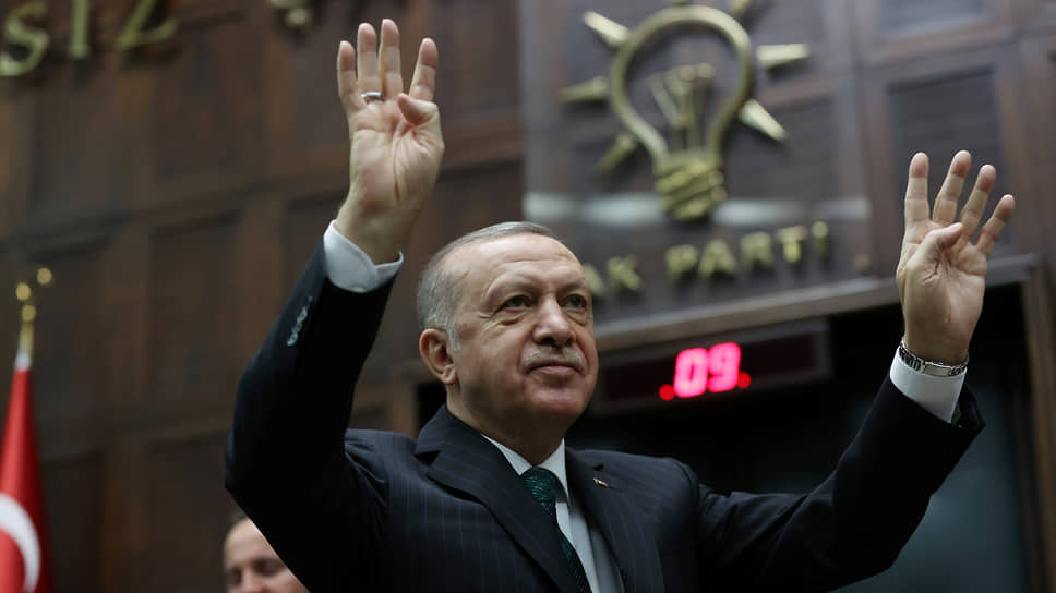 Эрдоган заявил о намерении посетить Шуши после Рамадана 