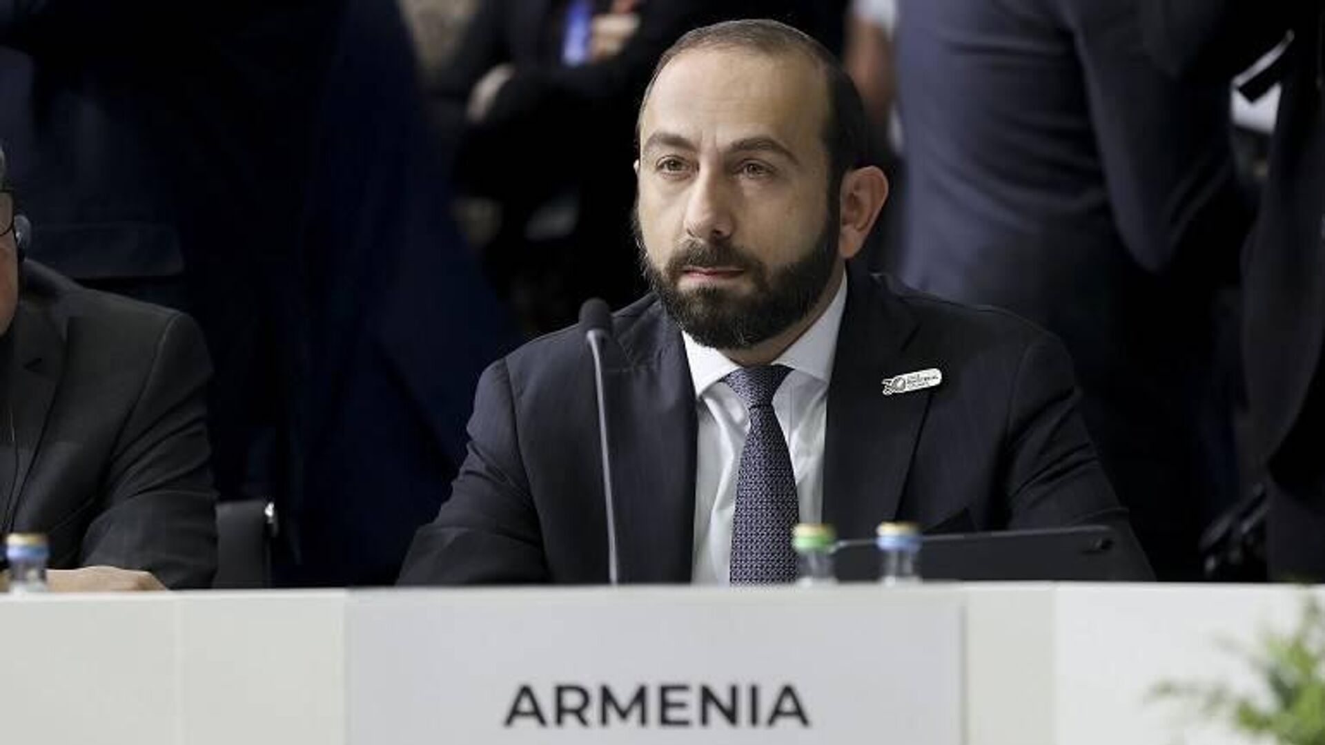 Мирзоян — об открытии дорог с Азербайджаном: никто не может въехать и выехать из Республики Армения без регистрации 