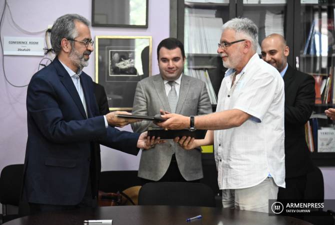 Армения и Иран подписали меморандум о расширении культурных связей 