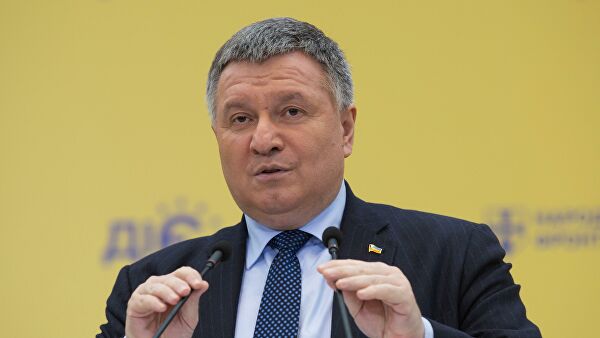 Глава МВД Украины заявил о необходимости признать геноцид армян на государственном уровне 