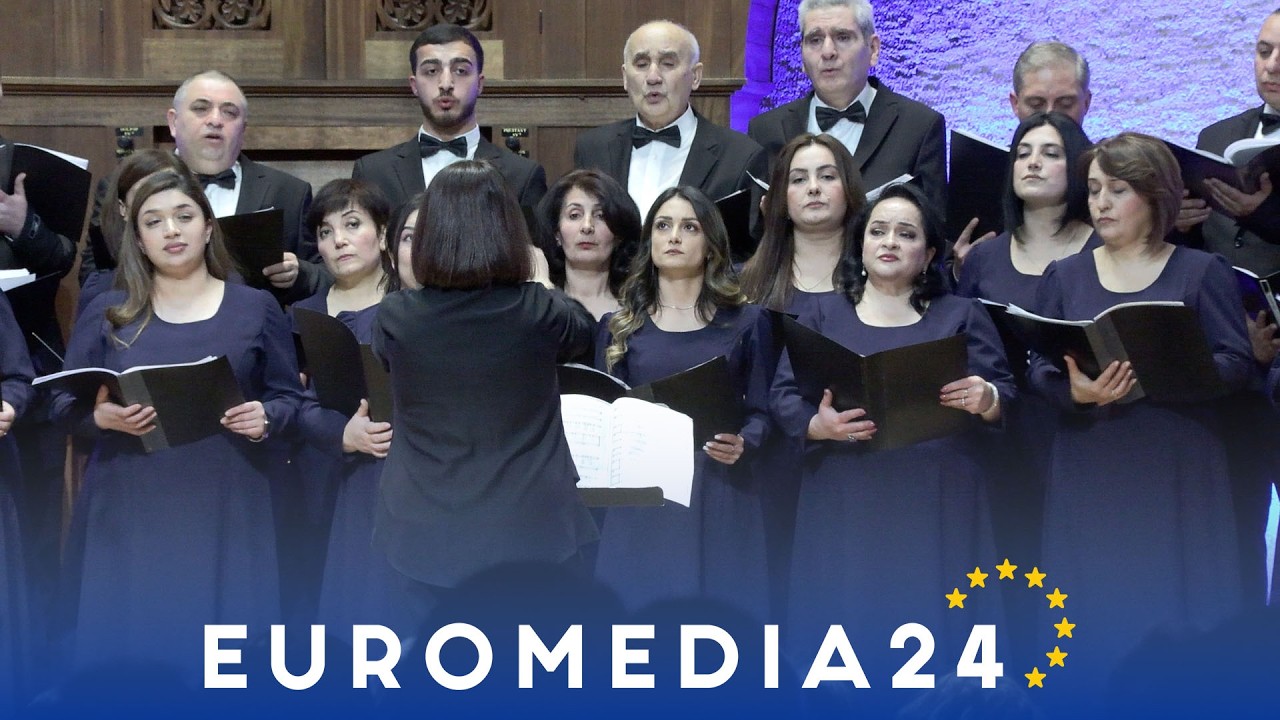 Голос Арцаха вновь звучит в Ереване: возрожденный хор "Вараракн" представил программу "Ов арек сарер джан" 