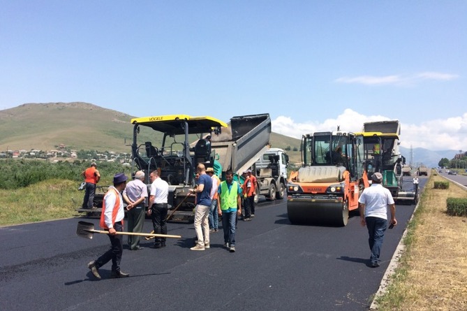 В Армении запущены новые асфальтовые заводы: отремонтируют сотни километров дорог  