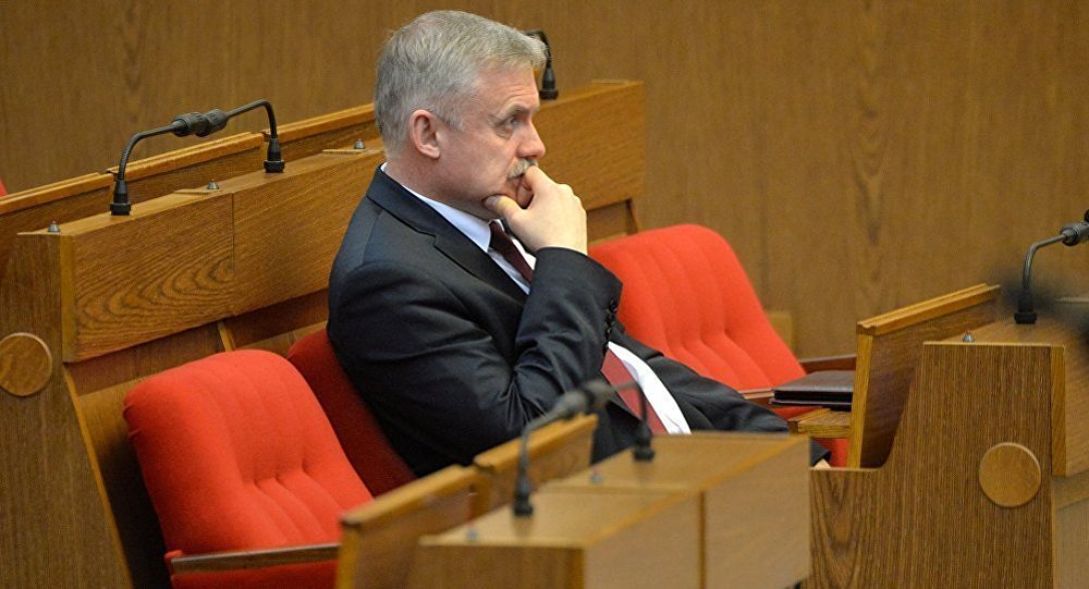 Зась вновь подтвердил свою готовность встретиться с армянской стороной, но пока не получил из Еревана ответа 