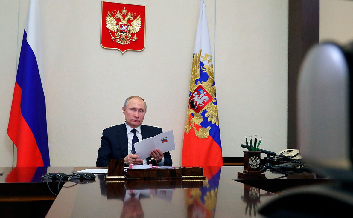 Путин отреагировал на реплику Жириновского: Лозунг «Россия для русских» является «пещерным национализмом» 