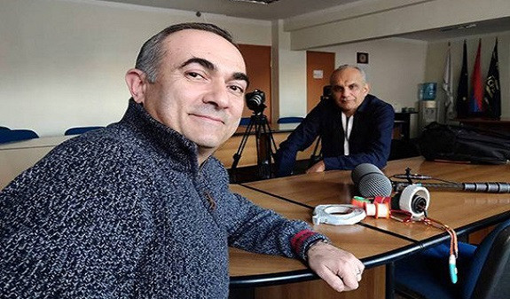 СМИ: Группа азербайджанских журналистов посетила Мемориал памяти жертв Геноцида армян 