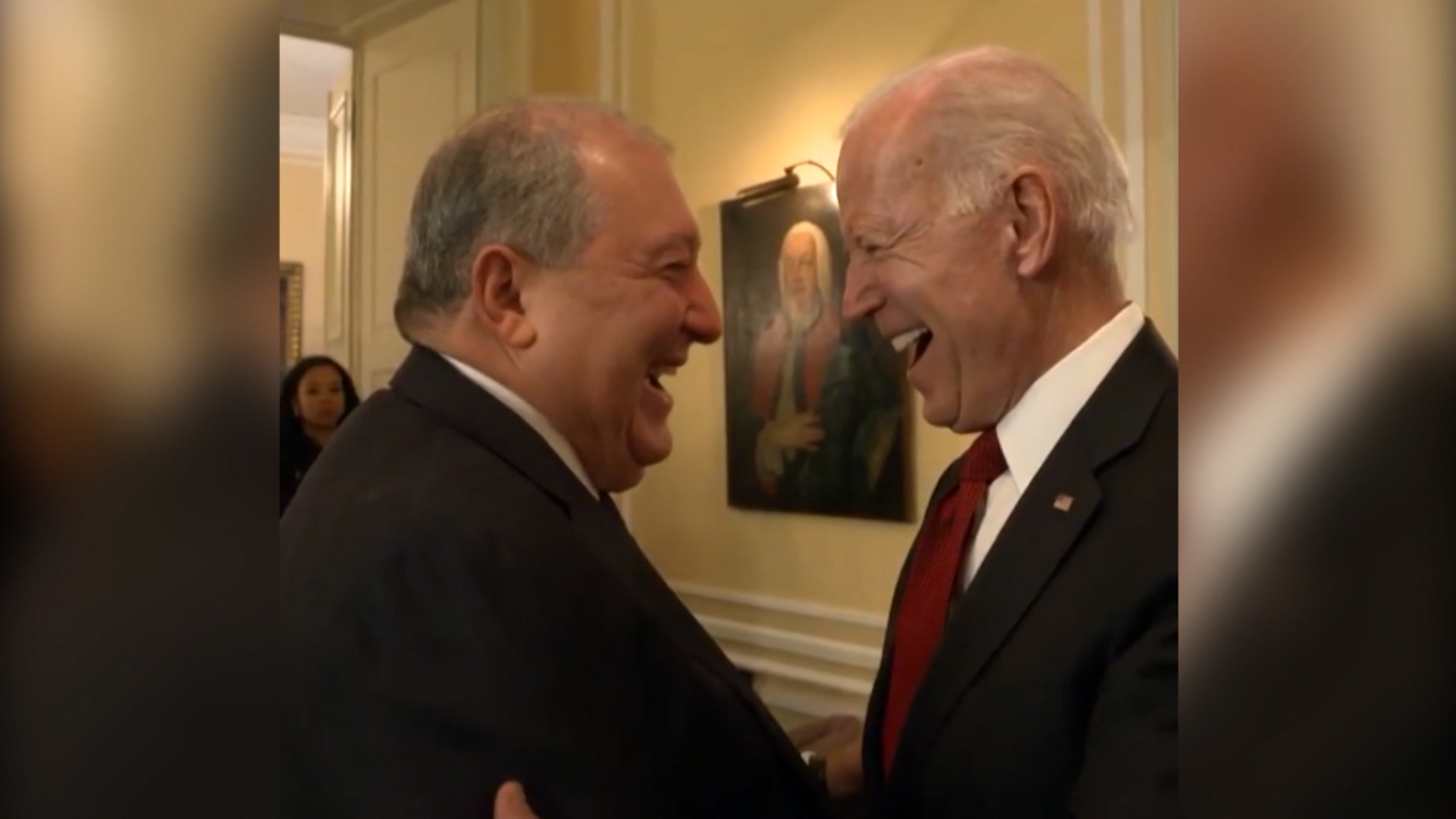 Президент Армении поздравил Джо Байдена с победой на выборах президента США 