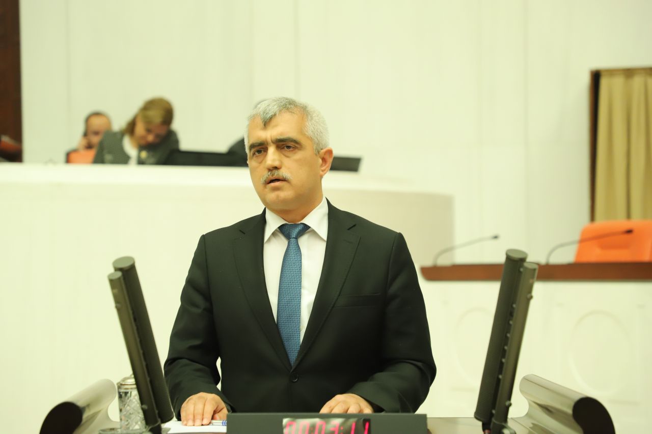 Депутат турецкого парламента: Я чувствую боль всех людей, погибших во время Геноцида армян 24 апреля 1915 года 