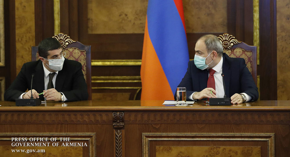 Премьер Армении и президент Арцаха провели заседание Совбеза 
