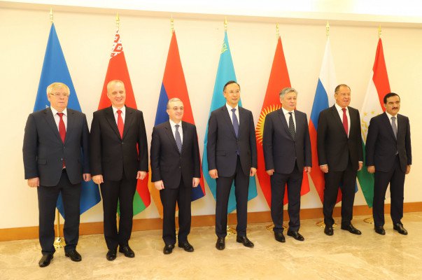 Зограб Мнацаканян принял участие во встрече министров иностранных дел государств-членов ОДКБ  