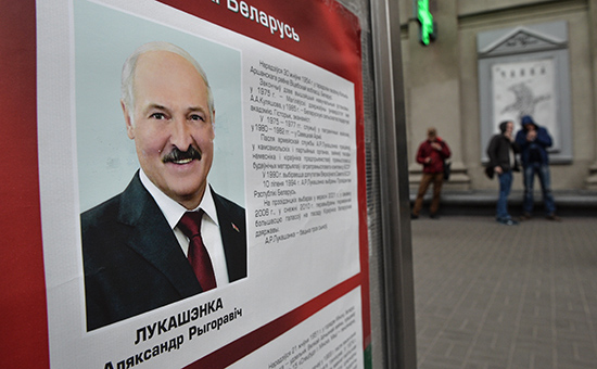 Лукашенко заявил о вмешательстве "кукловодов" из России в белорусские выборы 