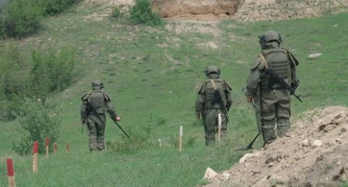  Российские миротворцы провели в Карабахе работу по очистке местности от взрывоопасных предметов 