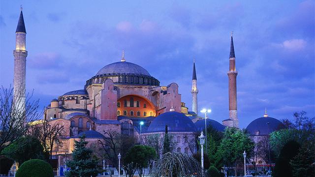 МИД Франции призвал власти Турции не превращать собор Св. Софии из музея в мечеть 