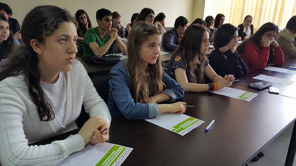 Министр: 12-летнее образование не оправдало себя: возможно, вскоре оно будет отменено 