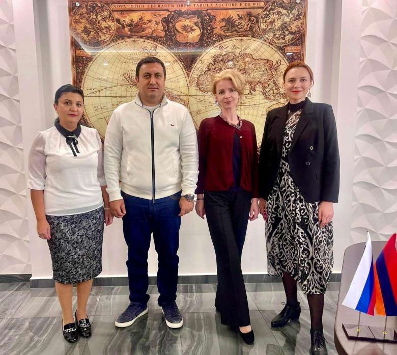 Ереванский филиал РЭУ им. Г.В. Плеханова с рабочим визитом посетила делегация Торгового представительства России в Армении 