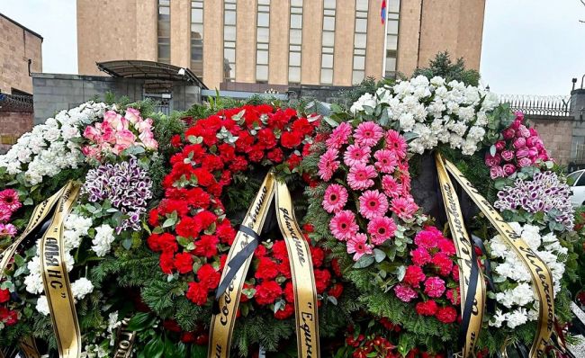 Ереван. Движение «Единство» соболезнует России в связи с терактом, предлагая помощь 