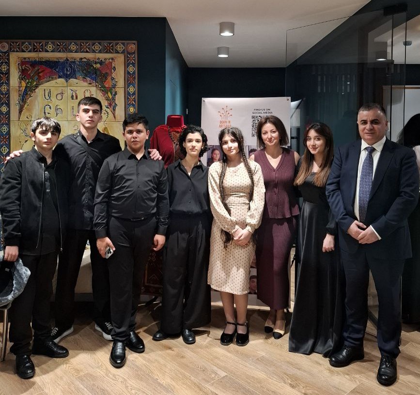 Стипендиаты ДИАЛОГА.jpg Стипендиаты ДИАЛОГА.jpg